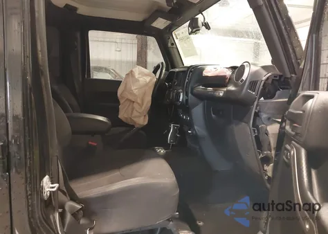 2014 Jeep Wrangler Unlimited Sport z USA, uszkodzony, nr VIN 1C4BJWDG3EL320709